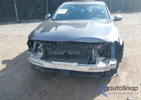 2020 Honda Accord Hybrid Touring из США, поврежденный, VIN 1HGCV3F95LA000596